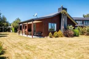 Mountain Breeze - Hanmer Springs Holiday Home